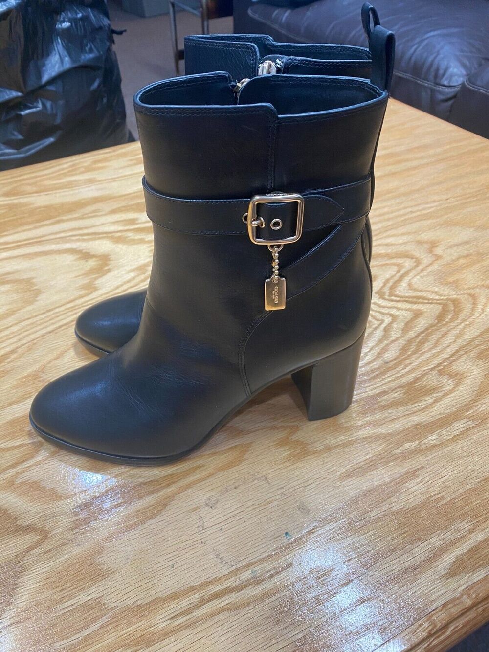 Coach Heeled Ankle Boots Women's 6 Black Leather Block Heel Pointed Toe S25